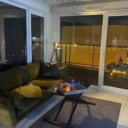Meyzieu : Superbe Appartement Tres Cosy. מייזיו מראה חיצוני תמונה